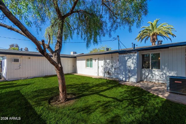 830 S GREENLEAF Lane, Avondale, AZ 85323