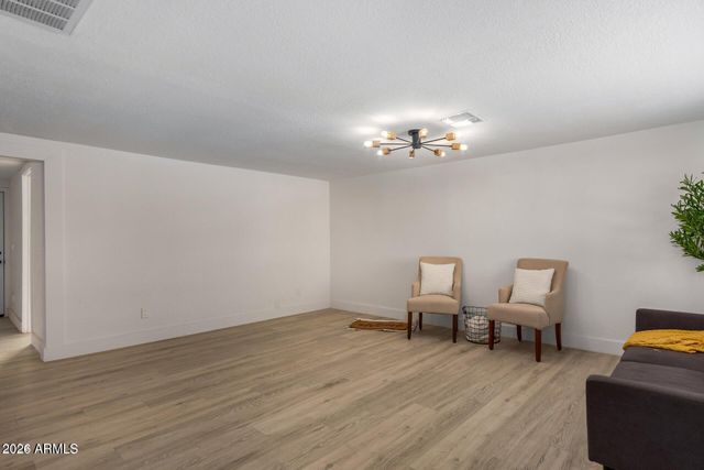 830 S GREENLEAF Lane, Avondale, AZ 85323