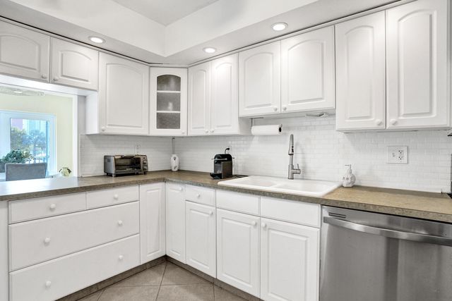 200 Diplomat Parkway 326, Hallandale Beach, FL 33009