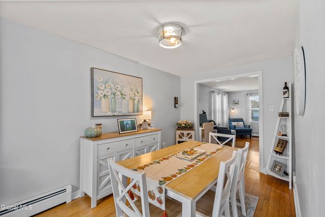 24 Rose Court, Cohoes, NY 12047