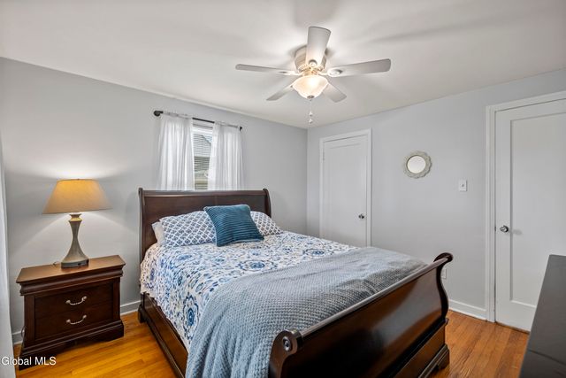 24 Rose Court, Cohoes, NY 12047