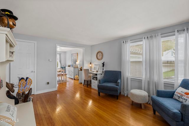 24 Rose Court, Cohoes, NY 12047