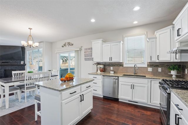 2515 SE Kettleridge Lane, Waukee, IA 50263