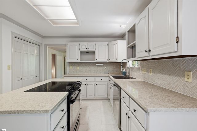 310 Hammett Road, Greer, SC 29650