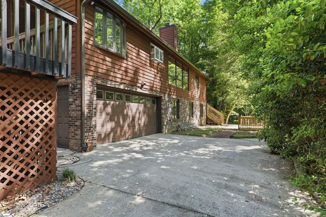 310 Hammett Road, Greer, SC 29650