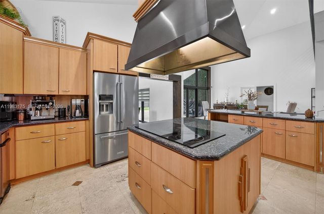 4159 SW 85th Ave, Miami, FL 33155