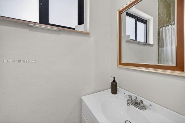 4159 SW 85th Ave, Miami, FL 33155