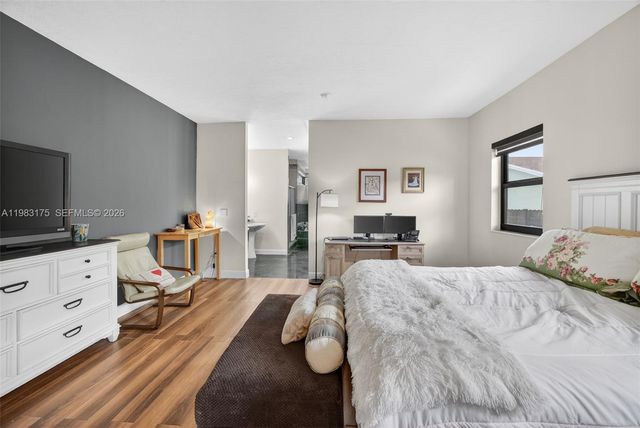 4159 SW 85th Ave, Miami, FL 33155