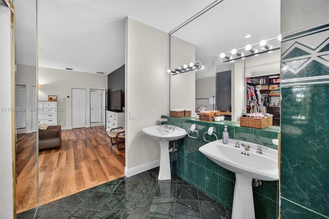 4159 SW 85th Ave, Miami, FL 33155