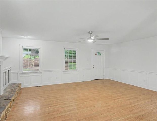 23 Spring Meadows Lane NW, Cartersville, GA 30120