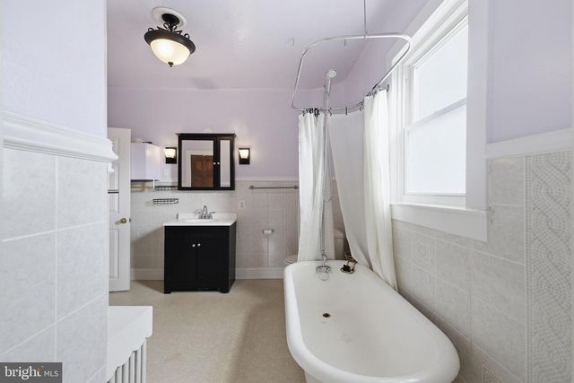 4232 NICHOLSON ST, Hyattsville, MD 20781