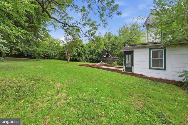 4232 NICHOLSON ST, Hyattsville, MD 20781