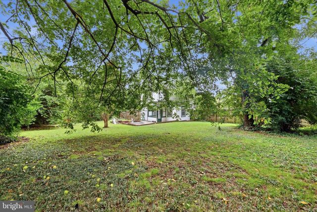 4232 NICHOLSON ST, Hyattsville, MD 20781