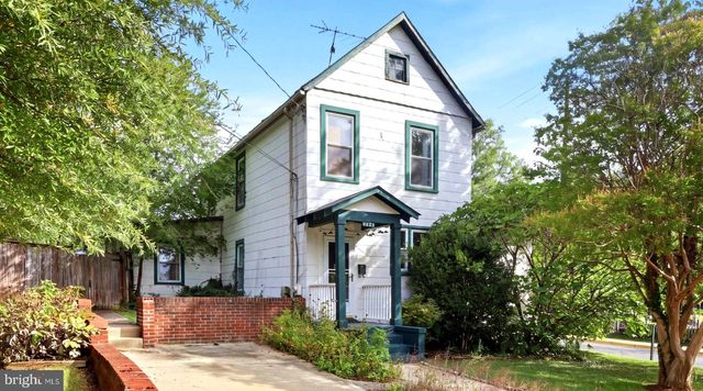 4232 NICHOLSON ST, Hyattsville, MD 20781