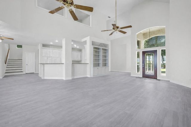 16314 Hunters Circle, Montgomery, TX 77356