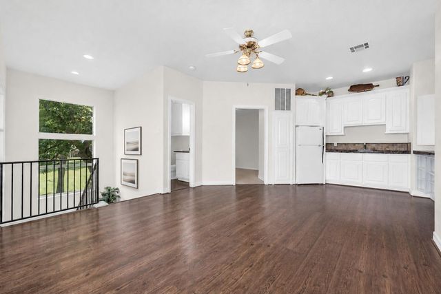 16314 Hunters Circle, Montgomery, TX 77356