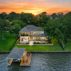 16314 Hunters Circle, Montgomery, TX 77356