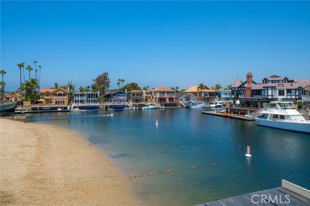 3962 Mistral, Huntington Beach, CA 92649