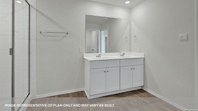 304 COTTONMOUTH LANE, Seguin, TX 78155