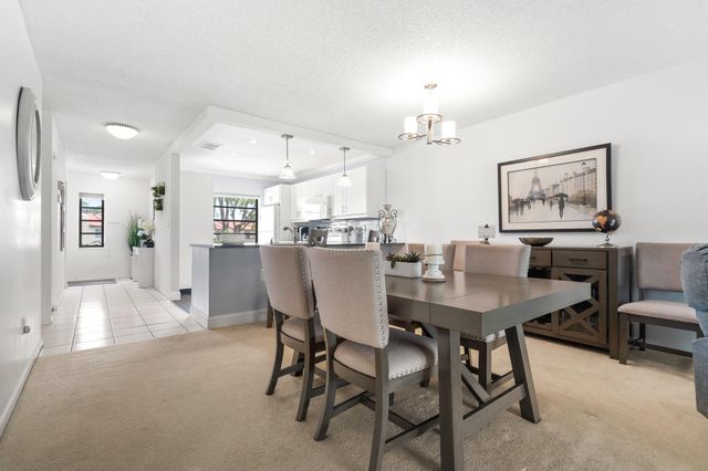 21218 Lago Circle F, Boca Raton, FL 33433