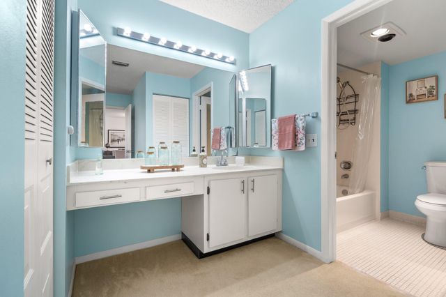 21218 Lago Circle F, Boca Raton, FL 33433