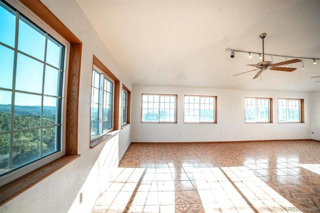 20722 Tollerburg Road, Trinidad, CO 81082