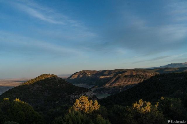 20722 Tollerburg Road, Trinidad, CO 81082