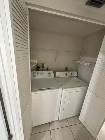 9295 W Sunrise Boulevard 9295, Plantation, FL 33322