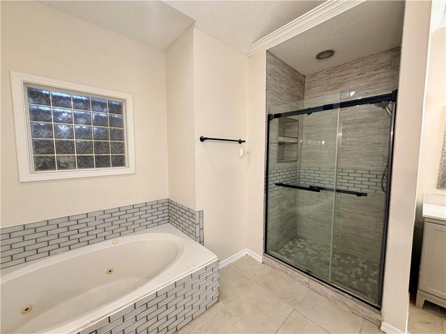 6762 Biltmore Court, Mobile, AL 36695