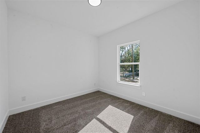 5424 Bourquin Street, Dallas, TX 75210
