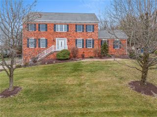 1012 Franklin Court, Jefferson Hills, PA 15025