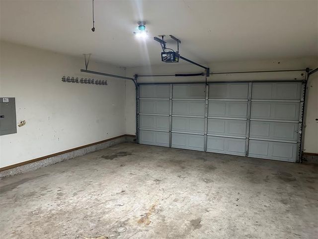 1917 Overland Trail, Choctaw, OK 73020