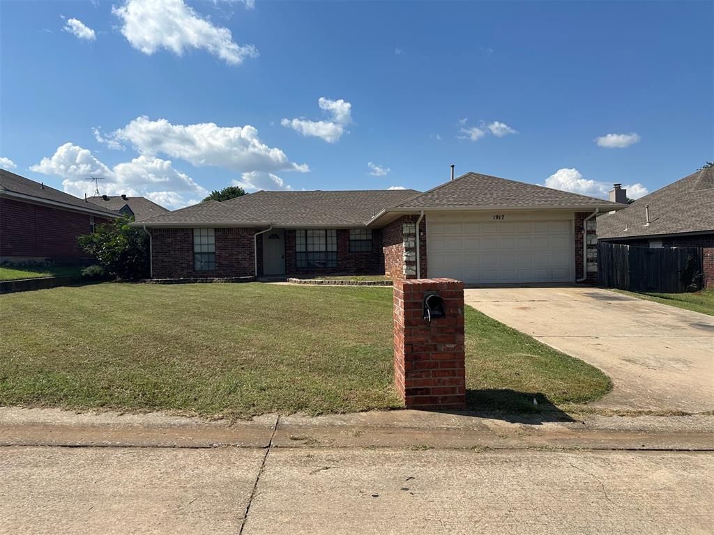 1917 Overland Trail, Choctaw, OK 73020