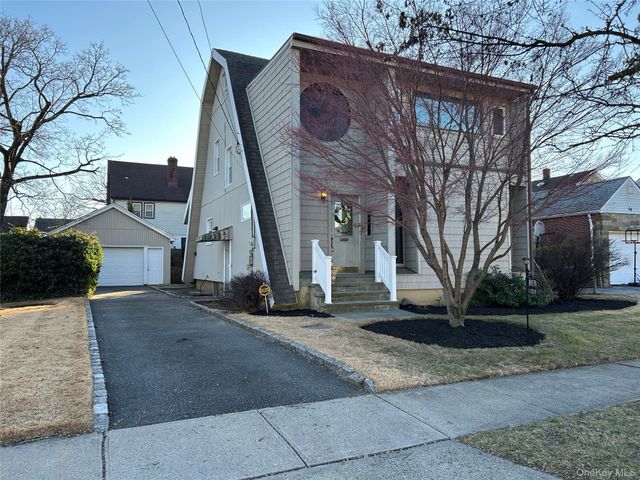 70 E Beverly Parkway, Valley Stream, NY 11580