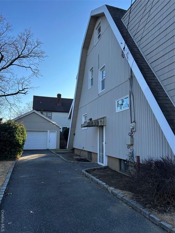 70 E Beverly Parkway, Valley Stream, NY 11580