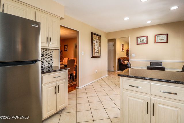 13 Bosko Drive, East Brunswick, NJ 08816