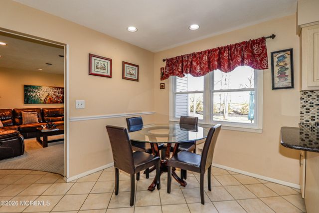 13 Bosko Drive, East Brunswick, NJ 08816