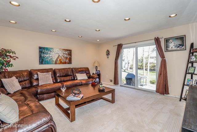 13 Bosko Drive, East Brunswick, NJ 08816