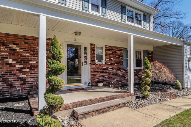 13 Bosko Drive, East Brunswick, NJ 08816