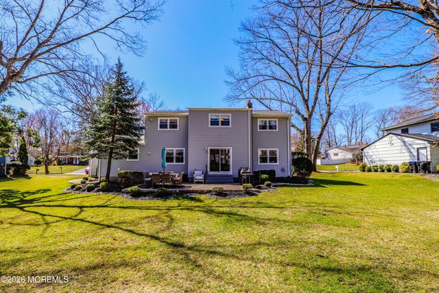 13 Bosko Drive, East Brunswick, NJ 08816