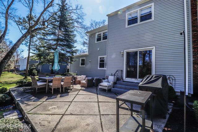 13 Bosko Drive, East Brunswick, NJ 08816