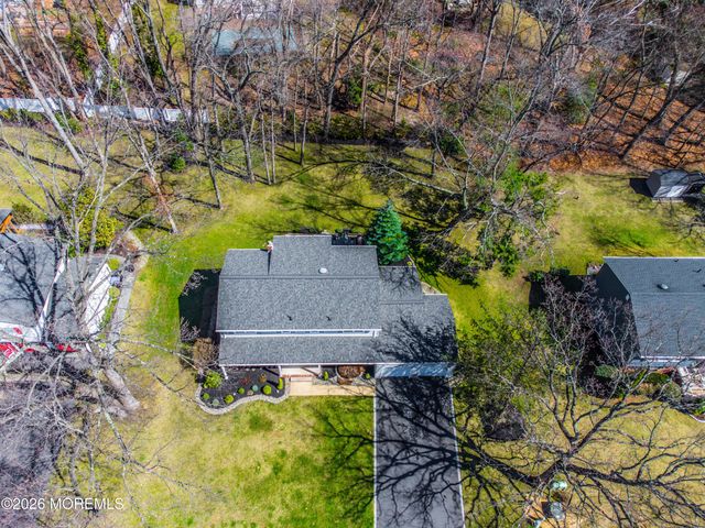 13 Bosko Drive, East Brunswick, NJ 08816