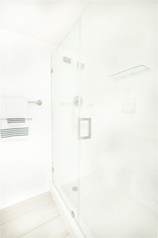 5161 Collins Ave 1102, Miami Beach, FL 33140