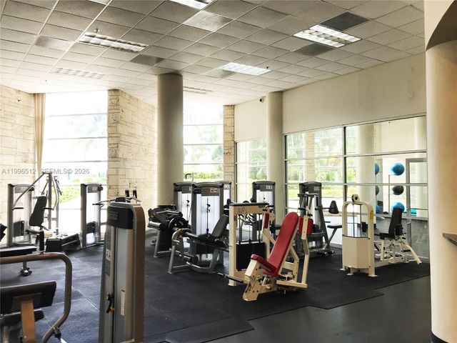 5161 Collins Ave 1102, Miami Beach, FL 33140