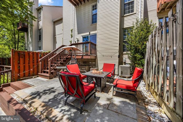 7595 CHRISLAND CV, Falls Church, VA 22042
