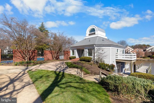7595 CHRISLAND CV, Falls Church, VA 22042