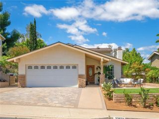 22571 Via Tercero, Mission Viejo, CA 92691