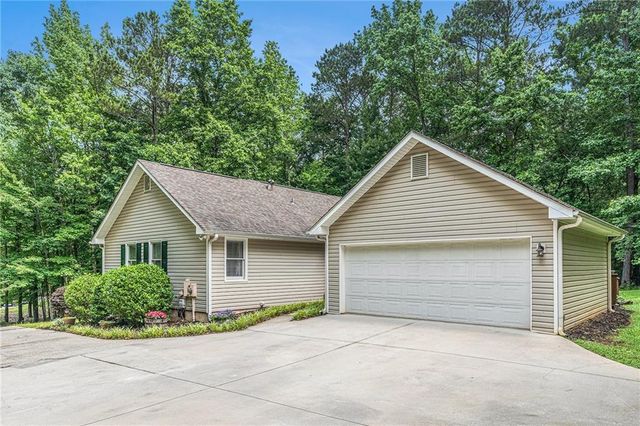 469 Kimberly Court, Mcdonough, GA 30252