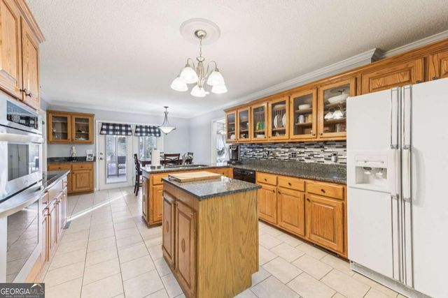 3415 S View Trail, Gainesville, GA 30506