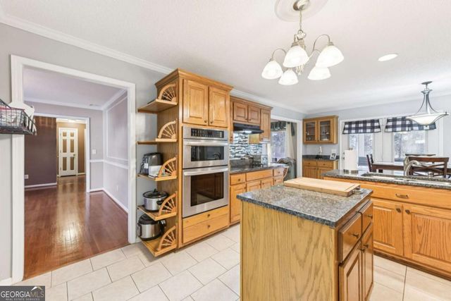 3415 S View Trail, Gainesville, GA 30506